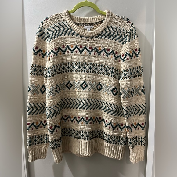 LL Bean Signature Cream and Green Patterned Crewneck Sweater